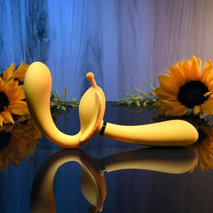 Evolved THE MONARCH - Yellow USB Rechargeable Multi Use Couples Vibrator | Evolved Vibrators Evolved THE MONARCH - Yellow USB Rechargeable Multi Use Couples Vibrator | Evolved Vibrators