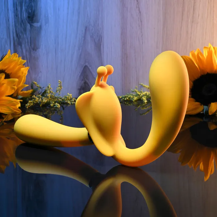 Evolved THE MONARCH - Yellow USB Rechargeable Multi Use Couples Vibrator | Evolved Vibrators Evolved THE MONARCH - Yellow USB Rechargeable Multi Use Couples Vibrator | Evolved Vibrators