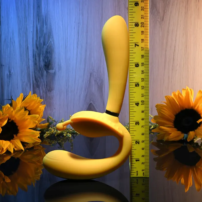 Evolved THE MONARCH - Yellow USB Rechargeable Multi Use Couples Vibrator | Evolved Vibrators Evolved THE MONARCH - Yellow USB Rechargeable Multi Use Couples Vibrator | Evolved Vibrators
